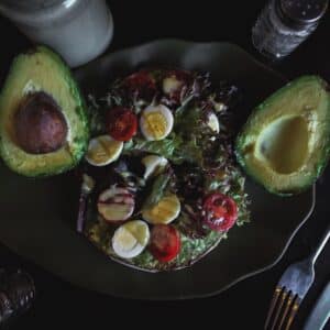 Photo "How Do I Calculate My Daily Macronutrient Intake on a Ketogenic Diet?"