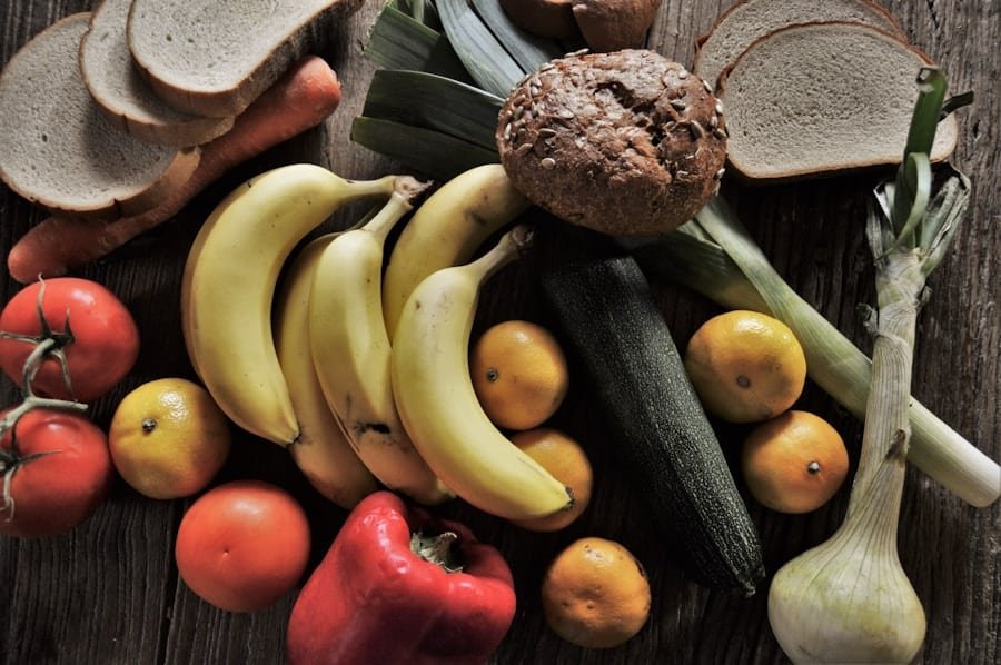 Photo "How Do I Ensure That Im Getting Enough Fiber and Micronutrients on a Ketogenic Diet?"