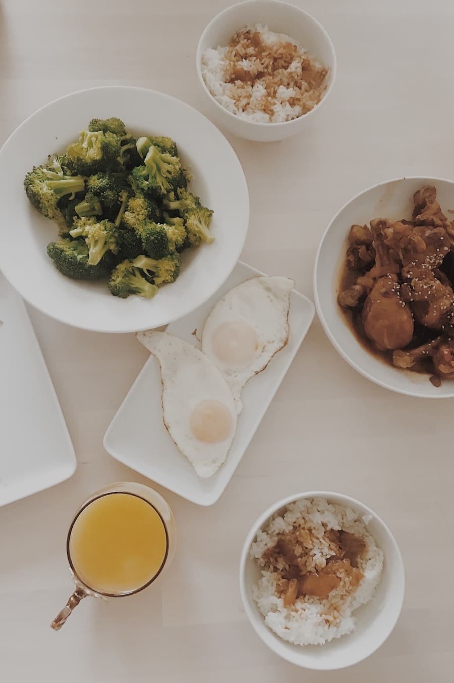 Photo "Unlocking the Power of Ketosis: Your Ultimate Guide to the Ketogenic Lifestyle"