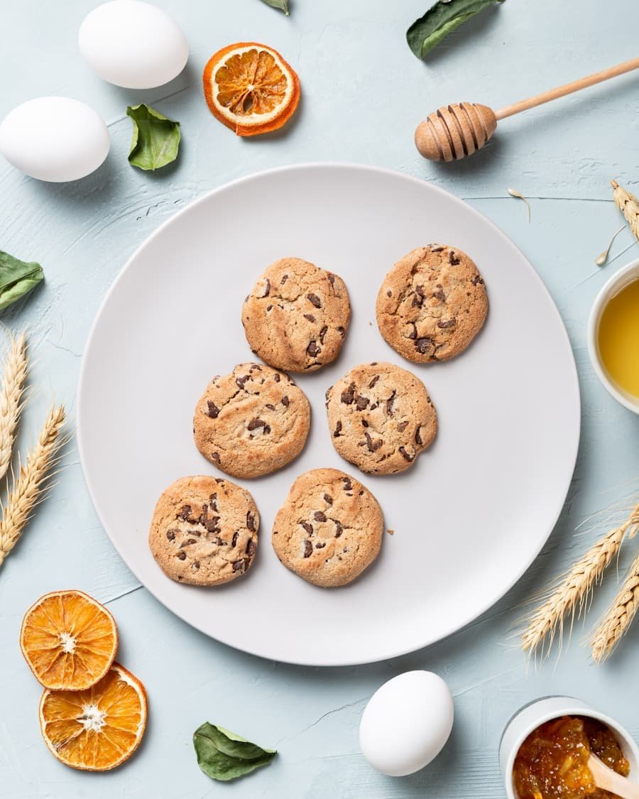Photo Decoding Labels: Unveiling Hidden Carbs and Sneaky Sugars in keto-friendly Foods