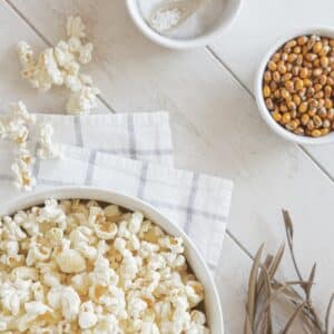 Photo "Can You Eat Popcorn on Keto?"