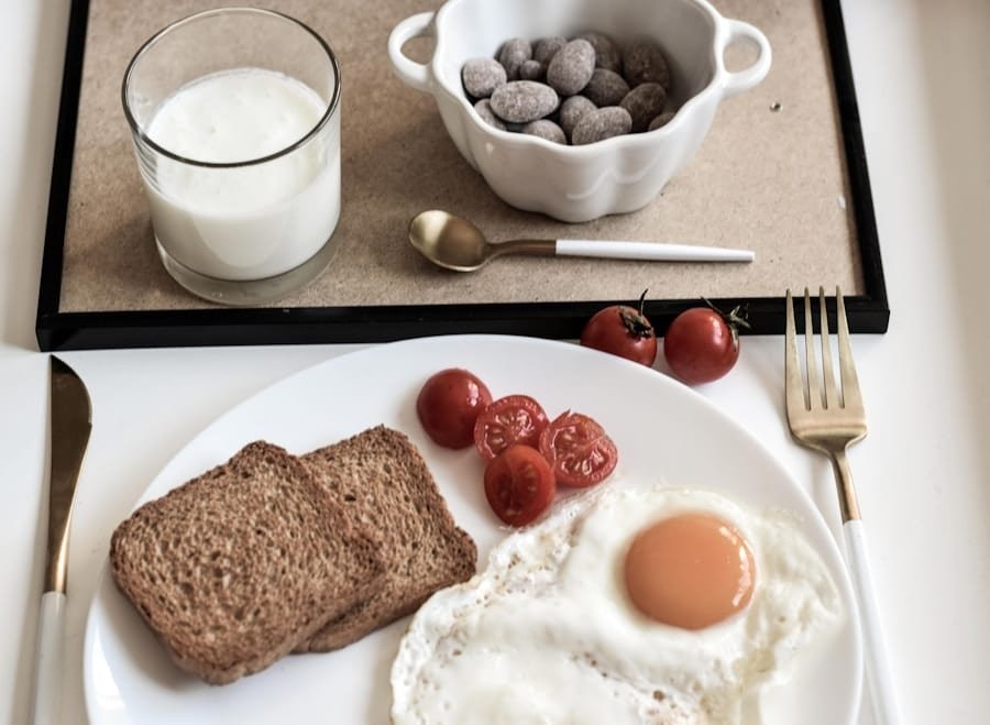 Photo "What is the Impact of a Ketogenic Diet on Bone Health?"