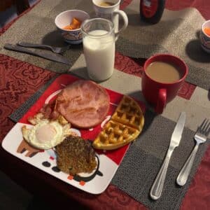 Photo "How Does Keto Influence Evening Alertness?"