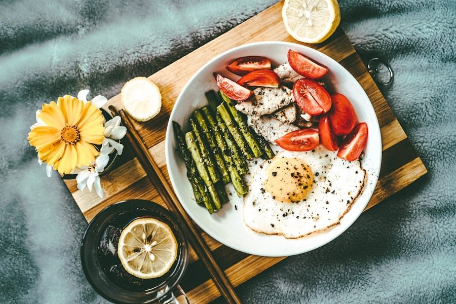 Photo "How Does a Ketogenic Diet Affect Gallbladder Health?"