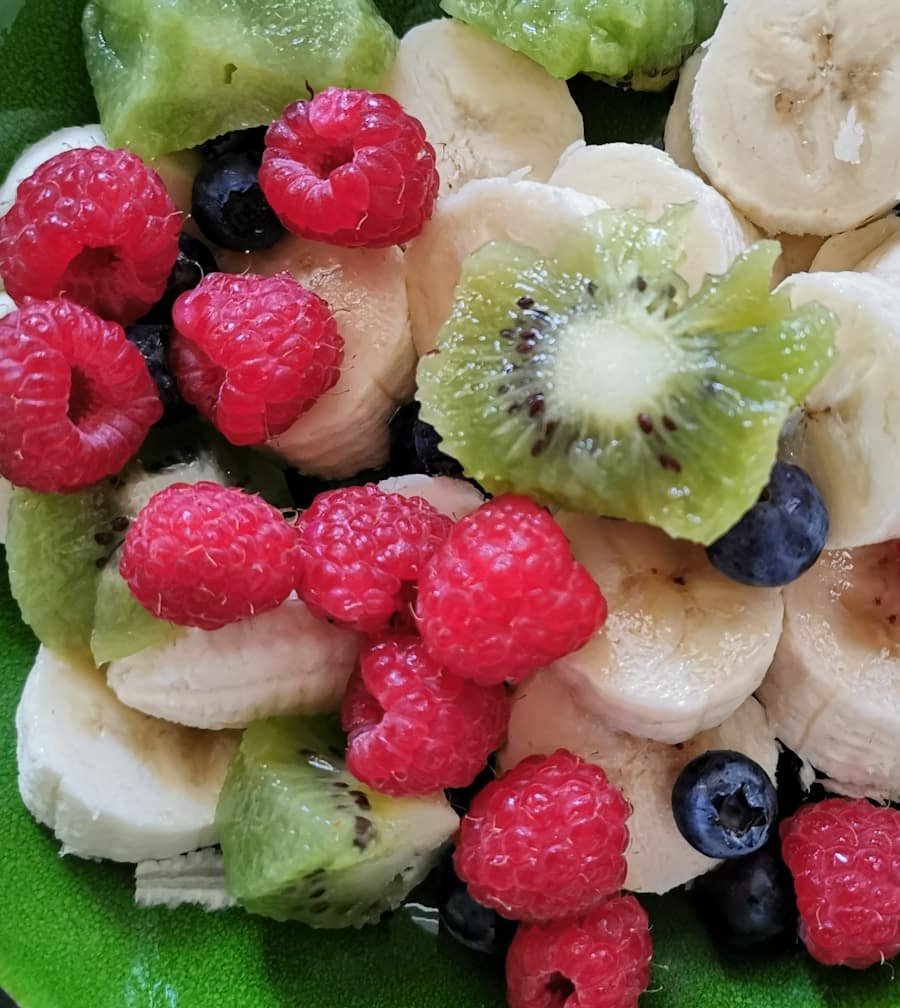 Photo "Can I Still Eat Fruit on Keto if I Keep My Carb Intake Low?"